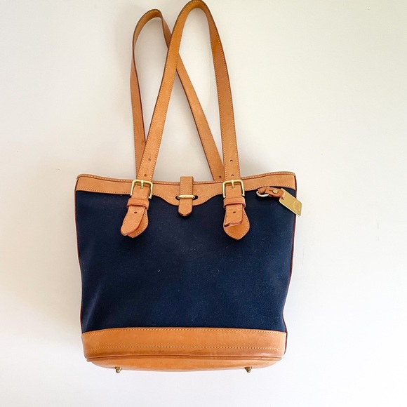 Dooney & Bourke nylon and leather purse navy - Picture 1 of 15